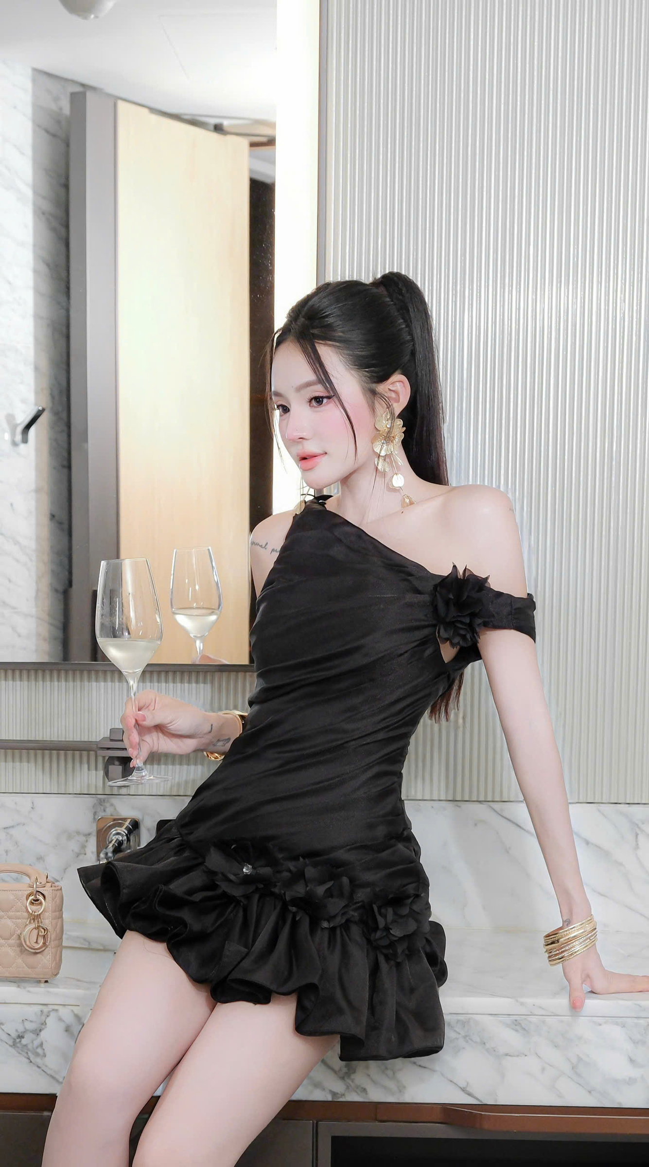 z7367496962364_56eb22c72907322306ebf0706a9f4299