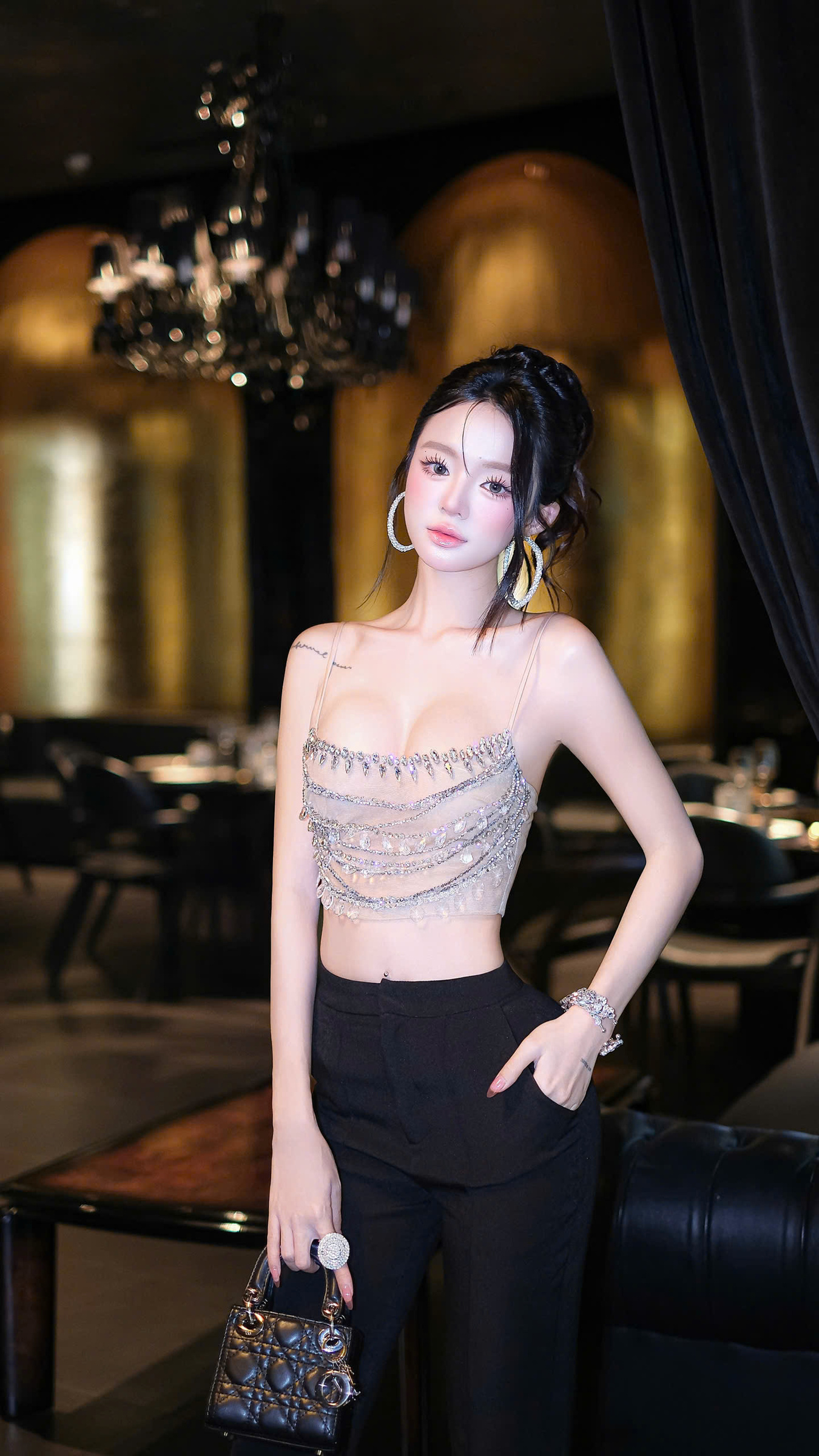 z7334427314885_8eda7bbeeb2b994c9251ec577e3e5814