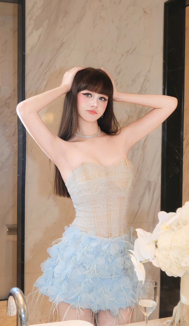 z7408139913063_054895d8a2e433592a559cfc4768e77f