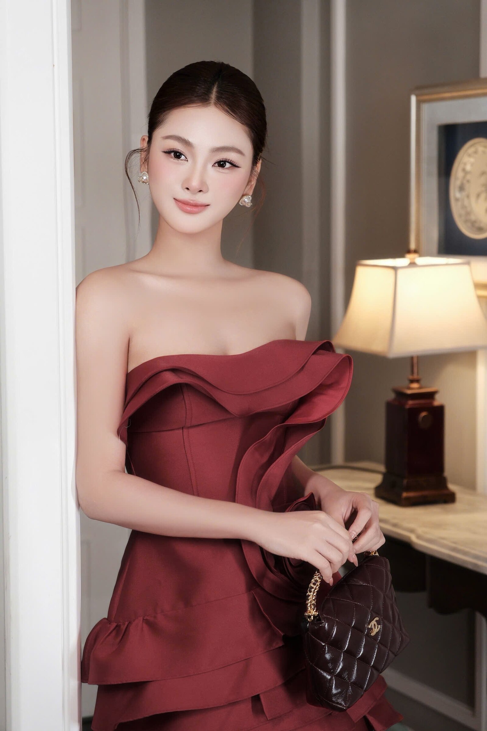 photo_6276315209949449954_w