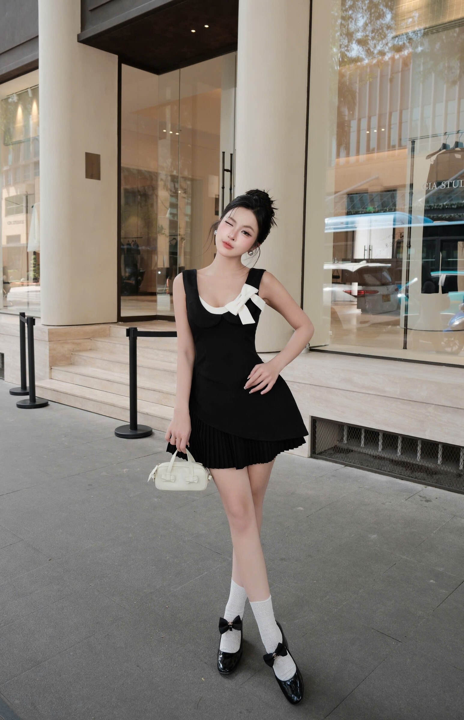 photo_6276315209949449979_w