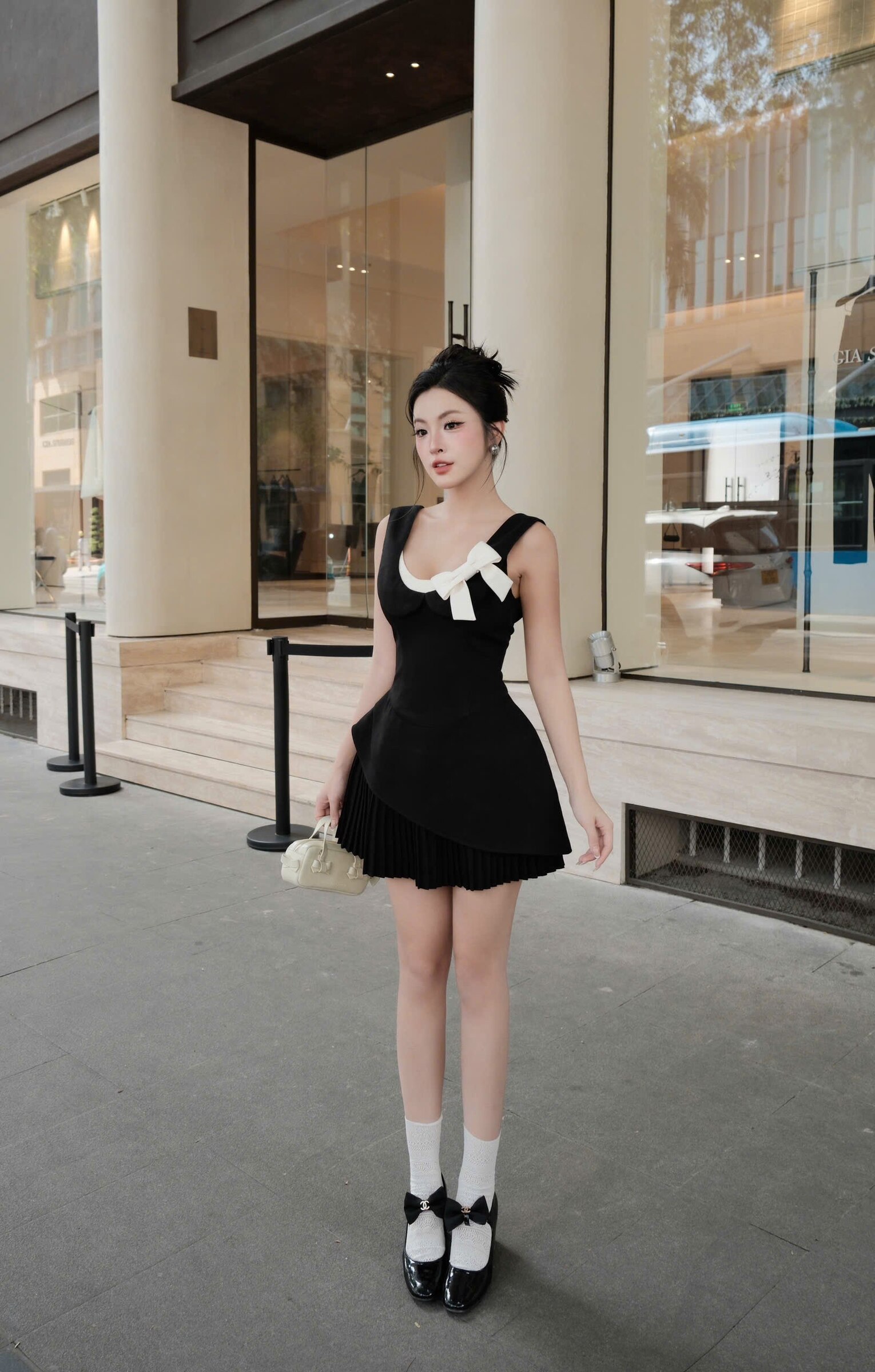 photo_6276315209949449980_w