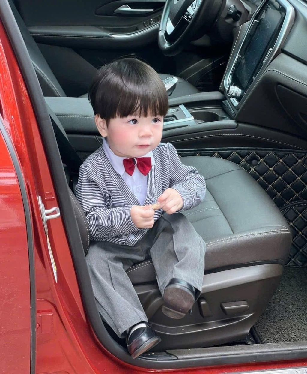 605185665_760894733725423_8694002623388123920_n