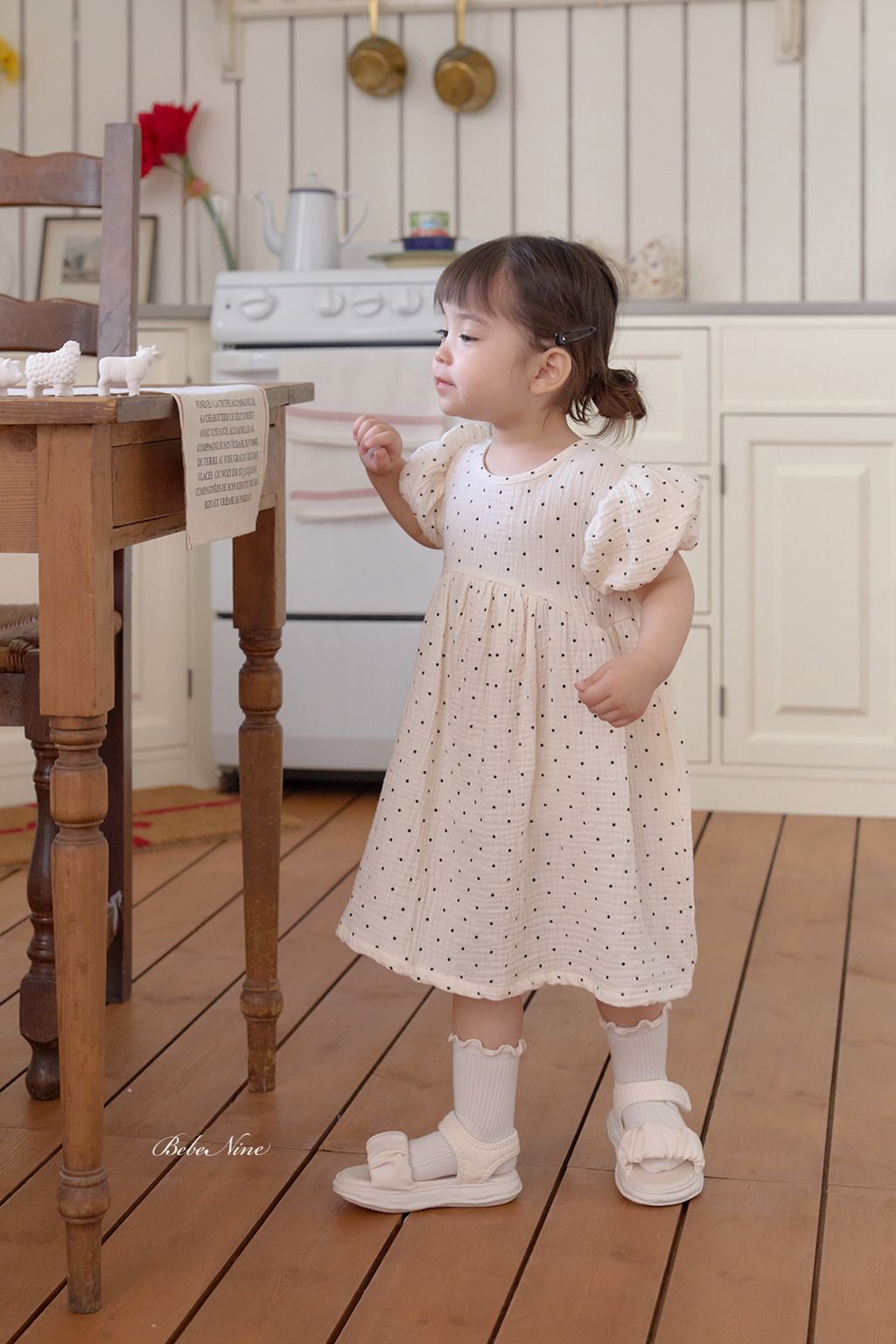 2_리안도트원피스_모델사진9