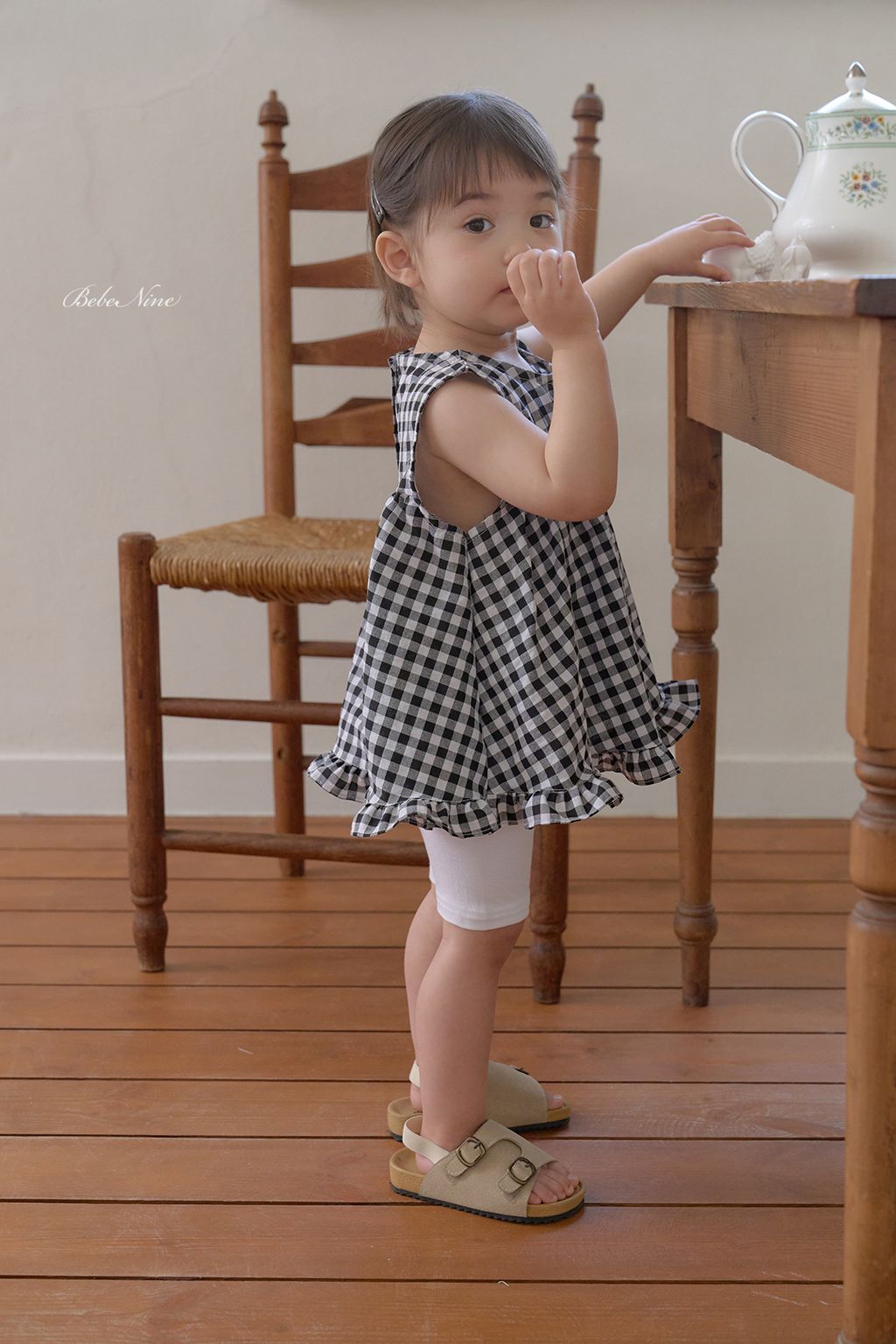 2_체크프릴블라우스_모델사진6