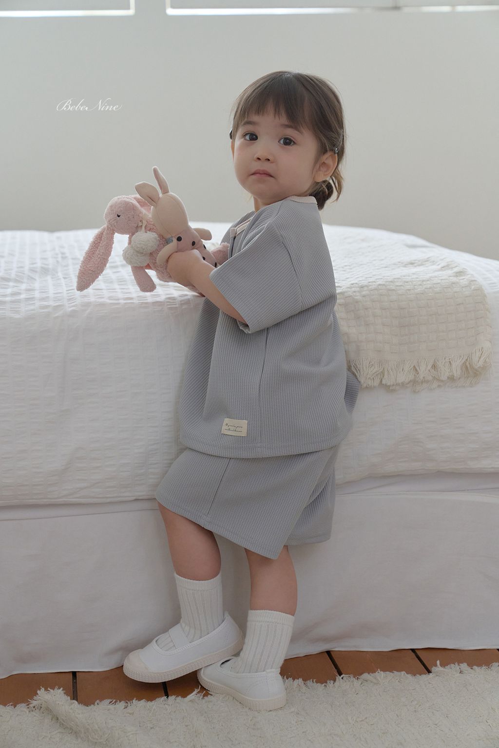 2_캐리와플세트_모델사진5