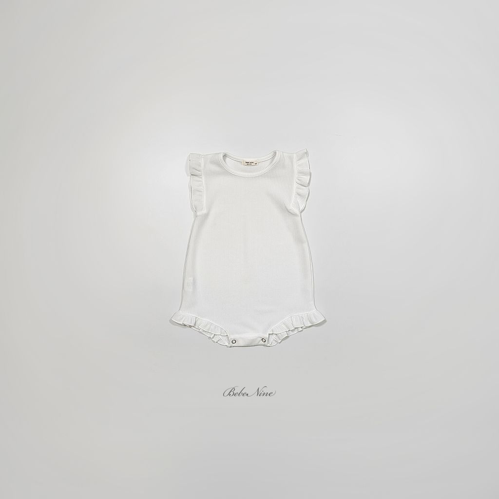 3_프릴즈슈트_디테일컷4