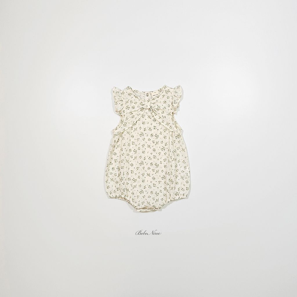 3_러플리본슈트_디테일컷5