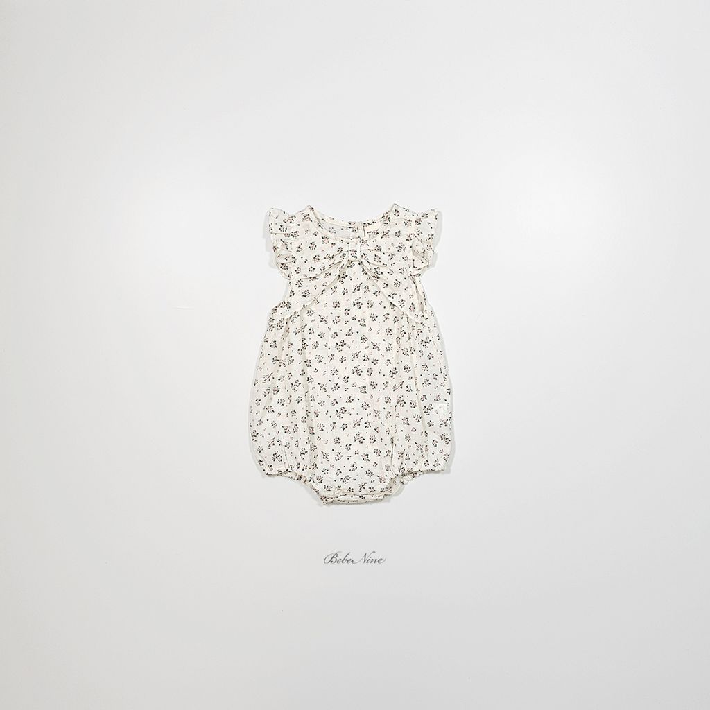 3_러플리본슈트_디테일컷3