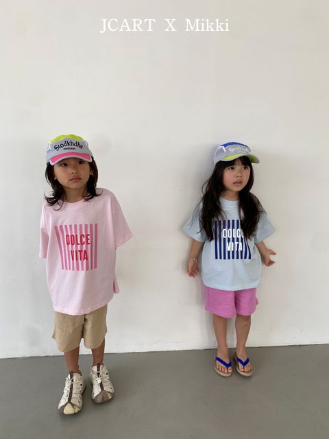 1 (2)