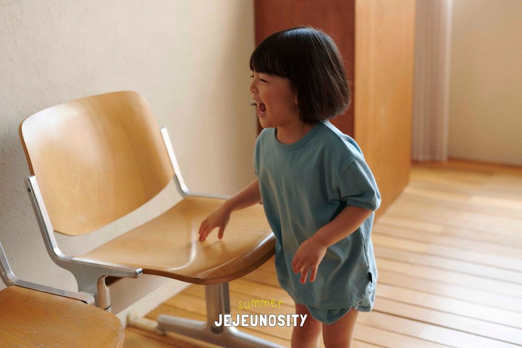 레드블루티_10