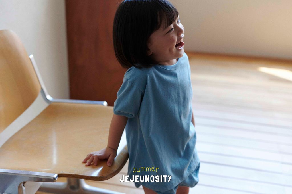 레드블루티_11
