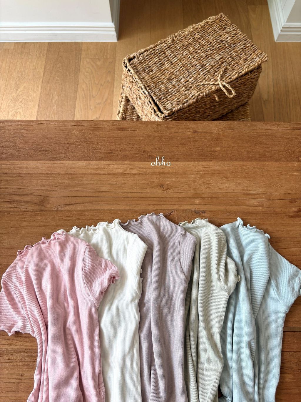 3 (20)