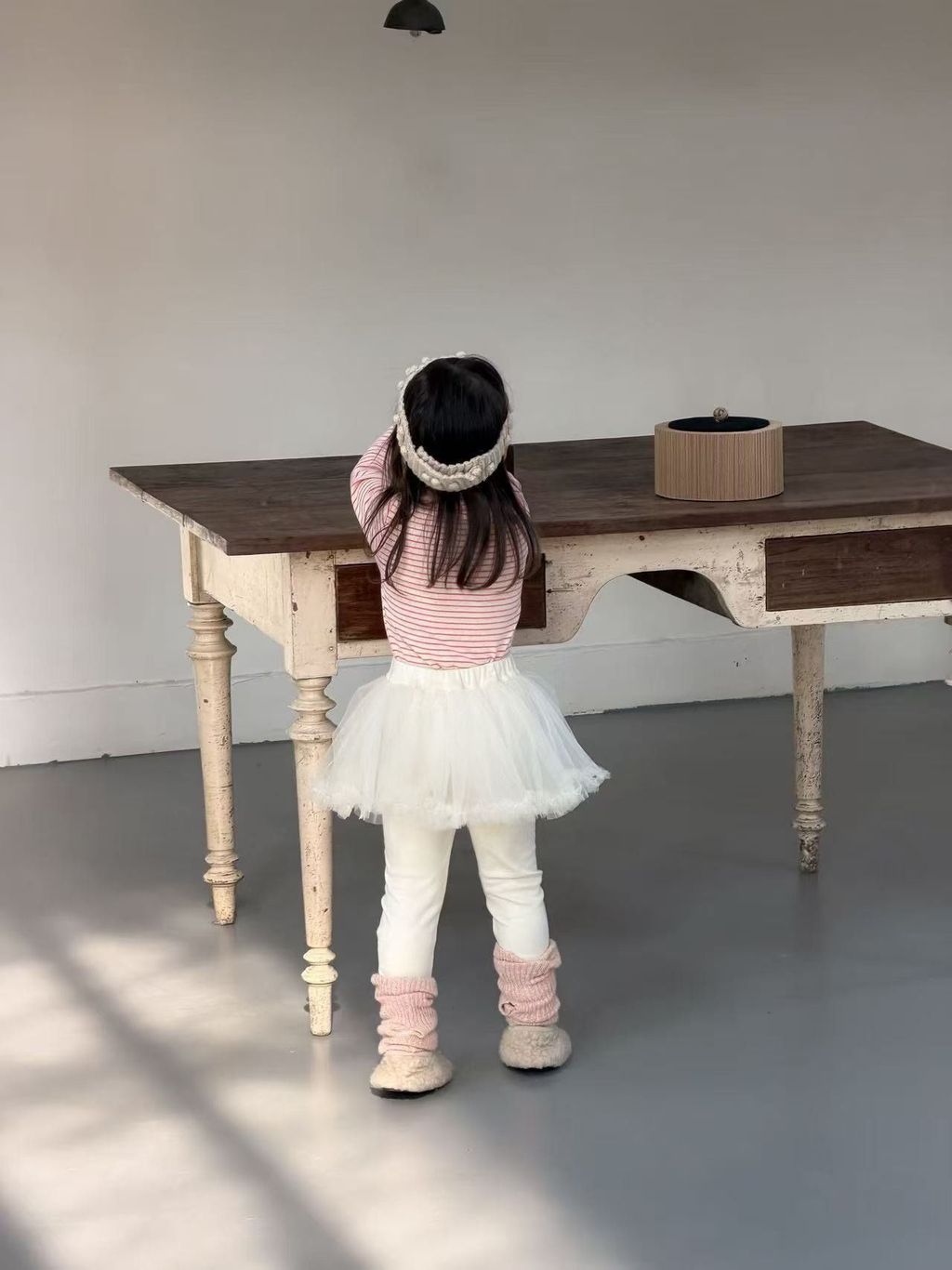 2 (4)