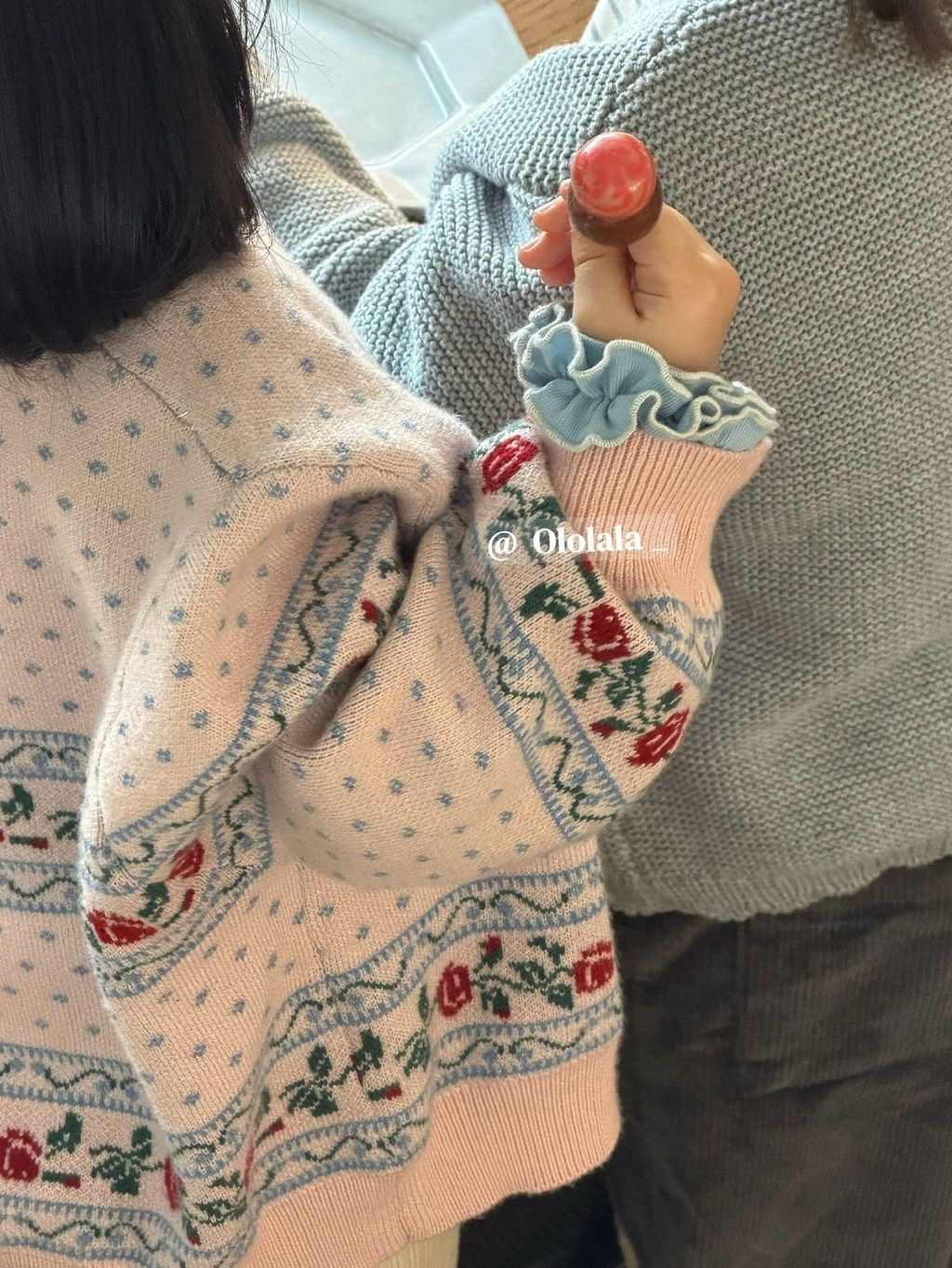 1 (8)
