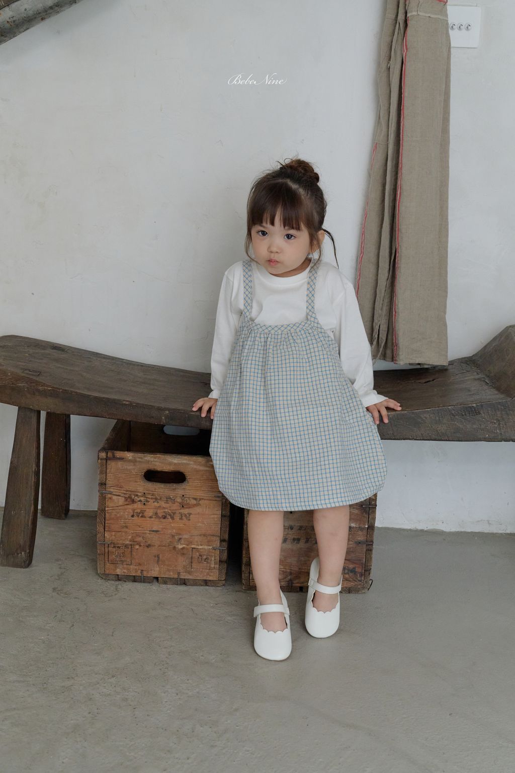 2_카라멜멜빵스커트_모델컷8