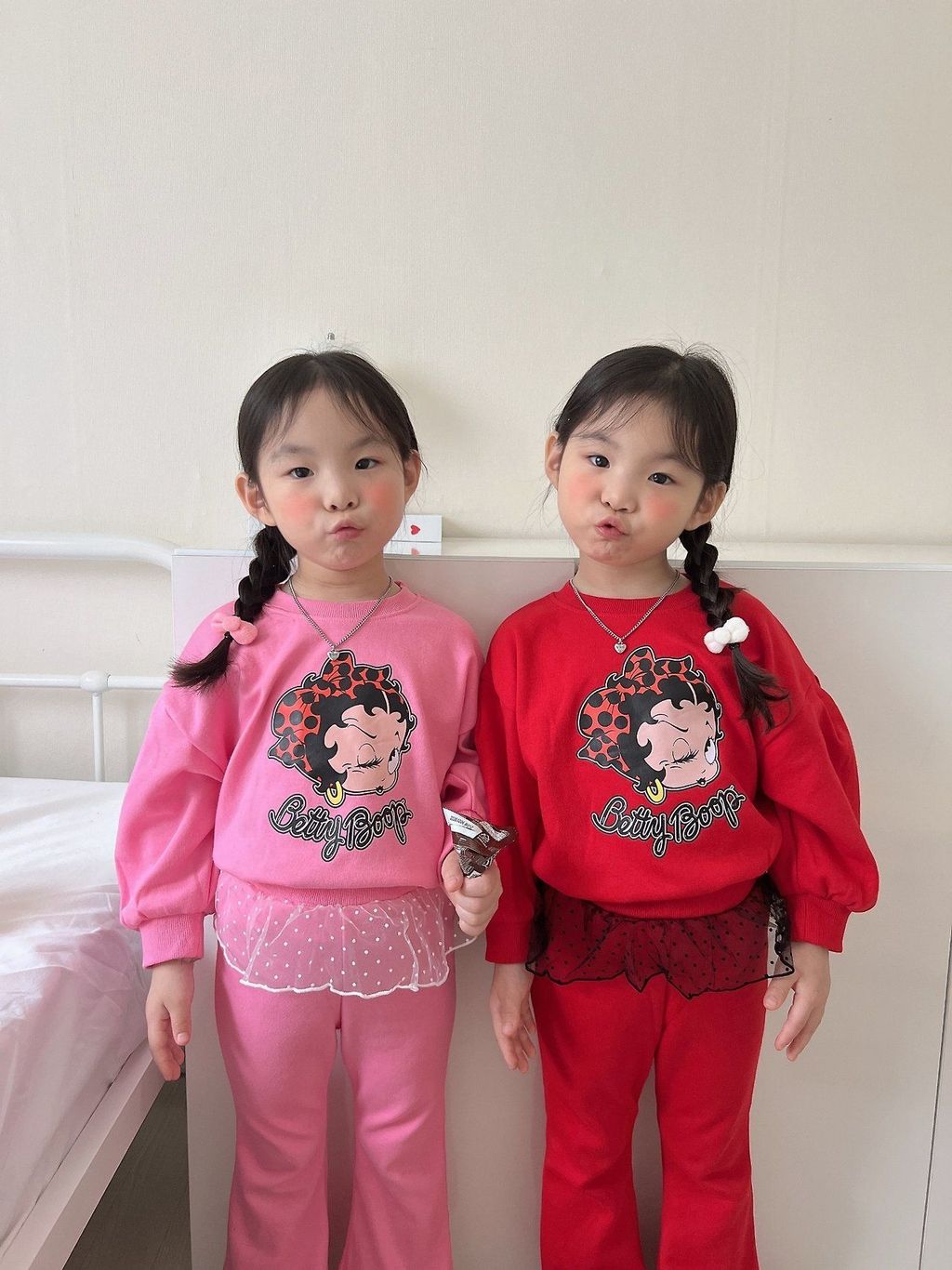 카카오스토리_2026_08_06 17_11_27