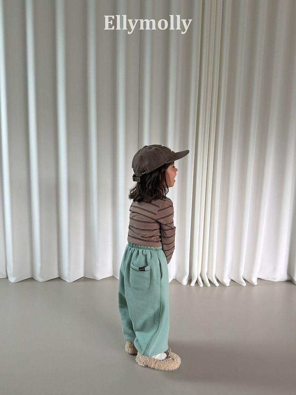 2 (16)