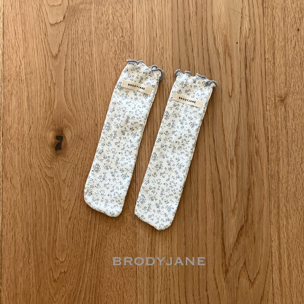 2 (12)
