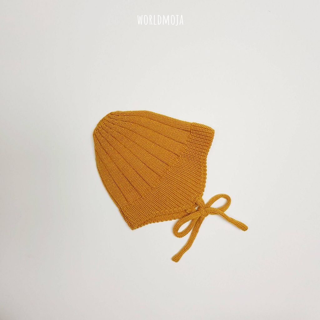 아크릴 귀 끈 비니 8