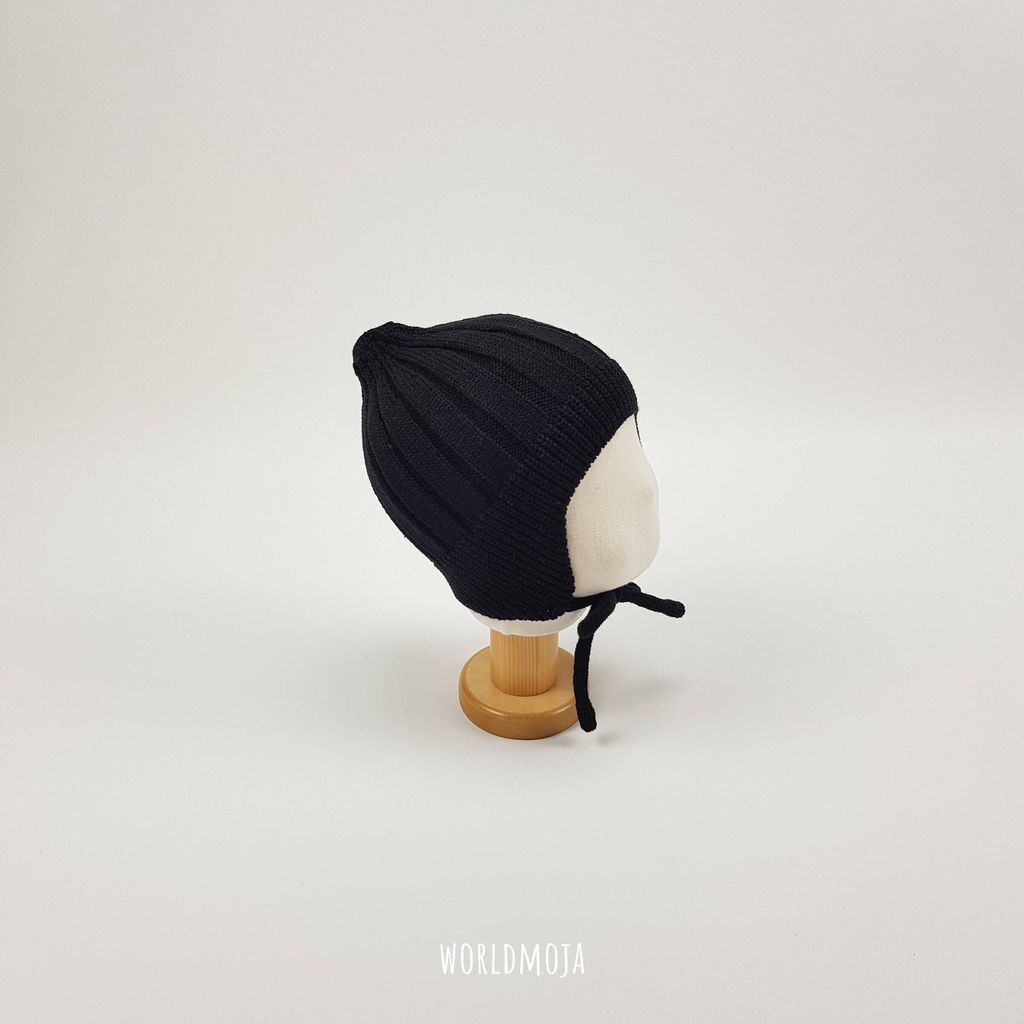 아크릴 귀 끈 비니 12