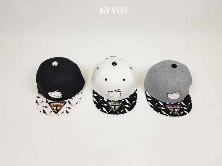 페이퍼 토끼 스냅백 2