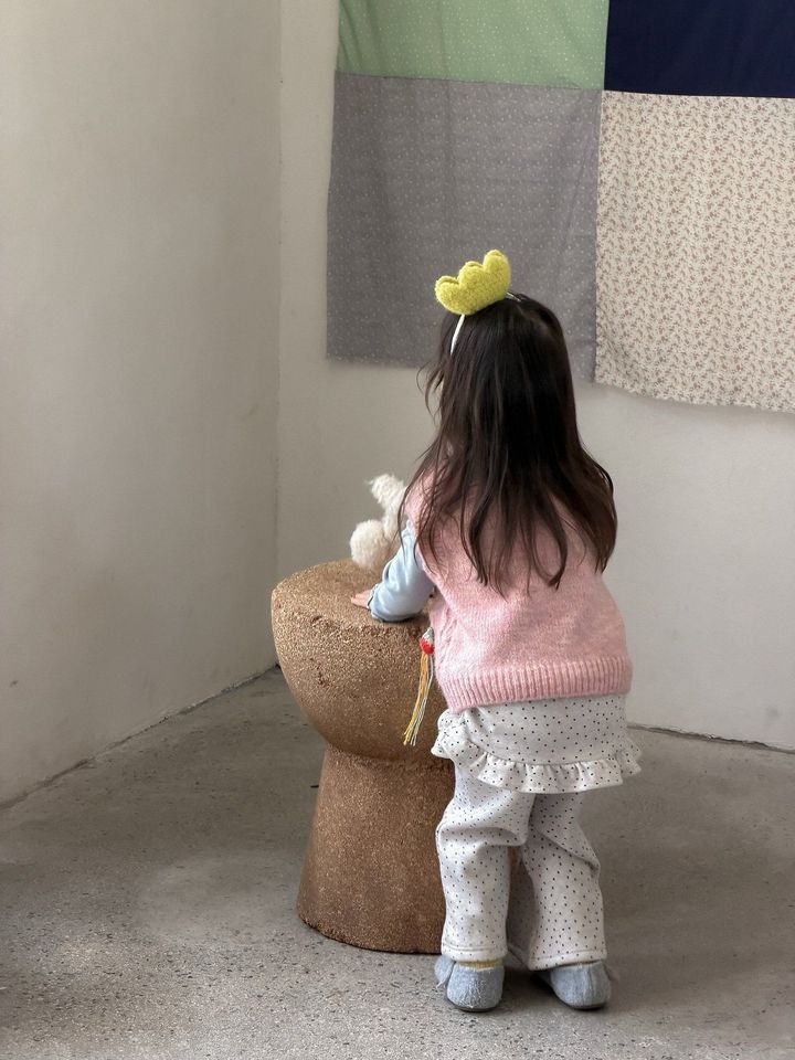 1 (2)