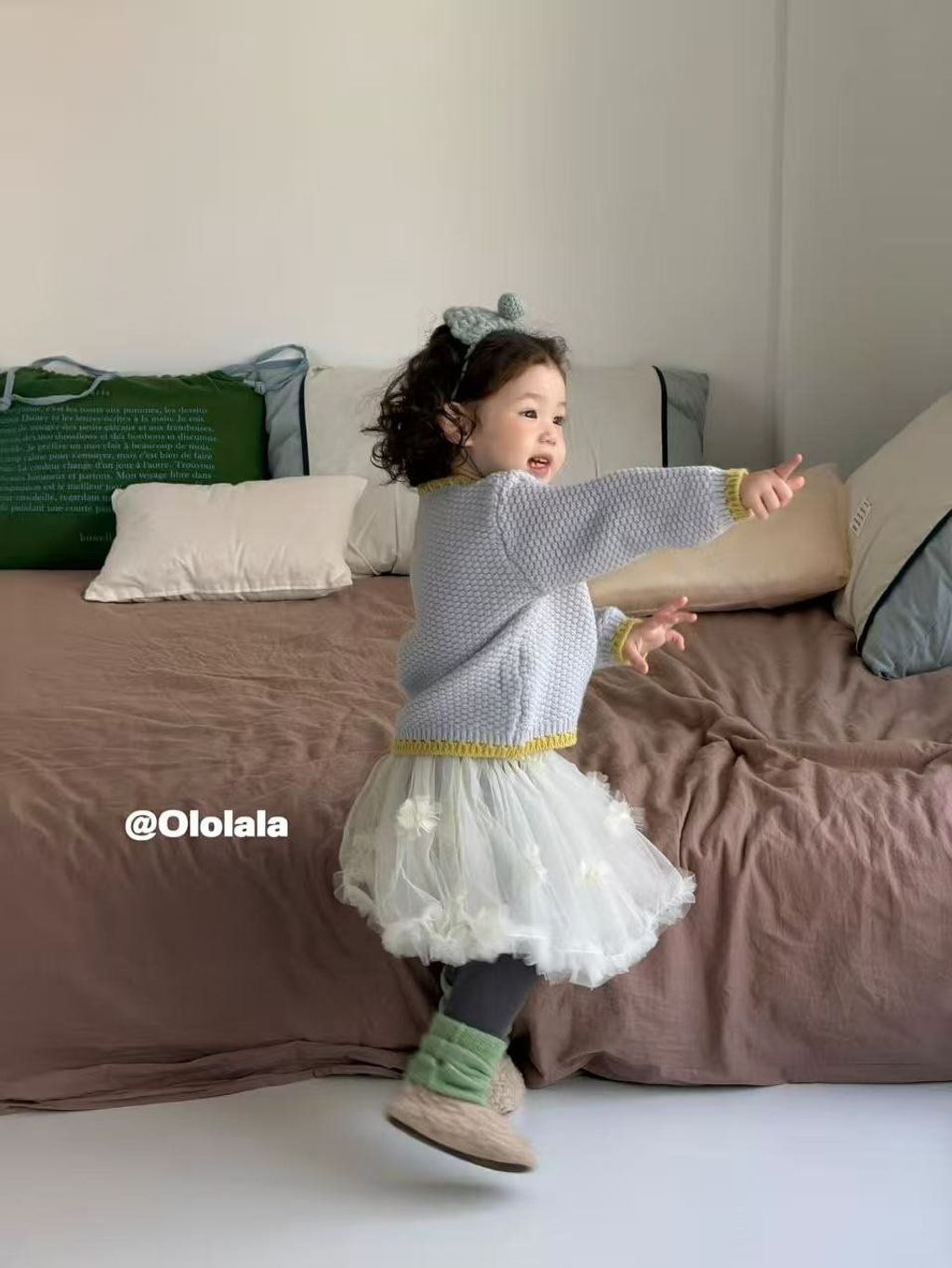 0 (3)