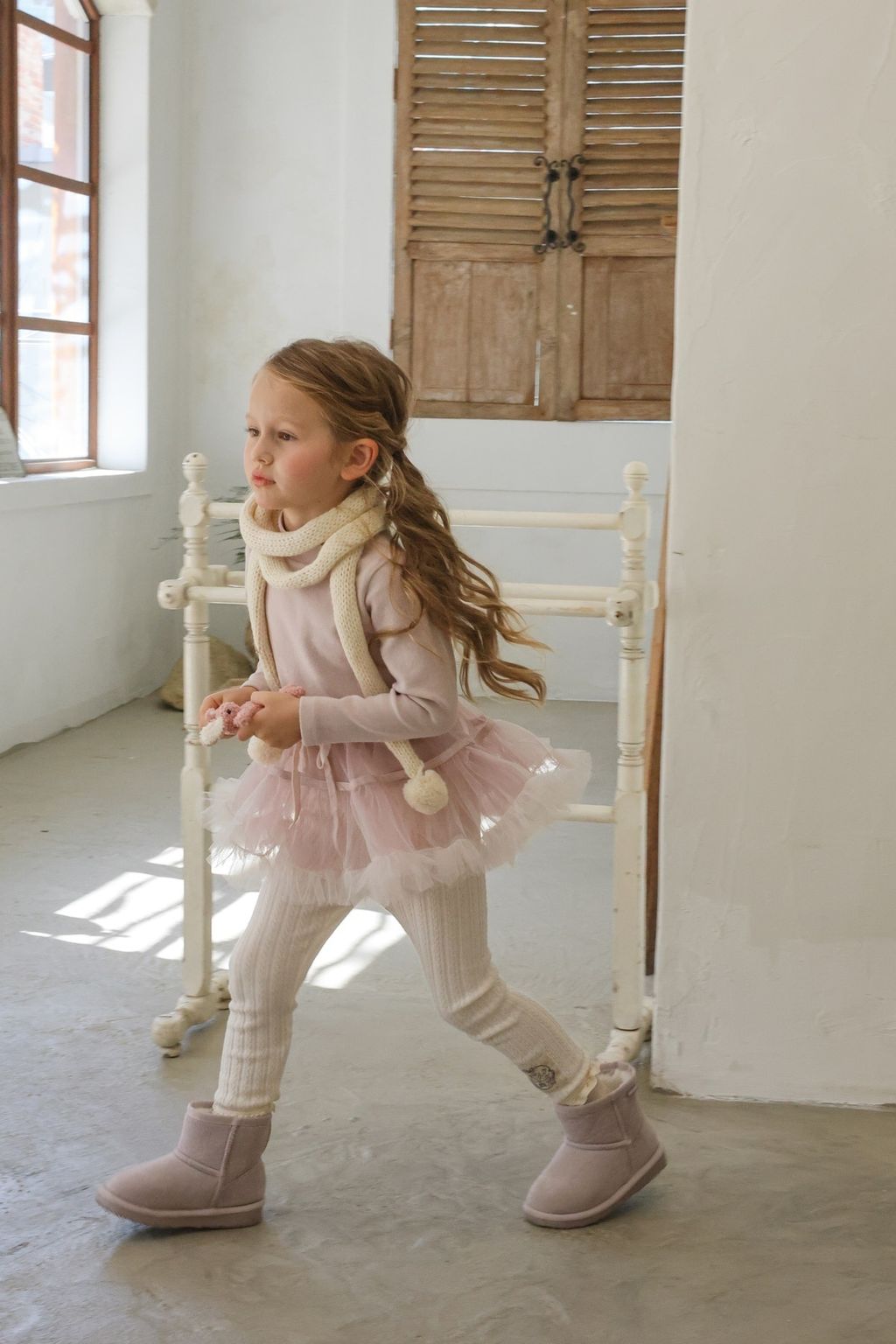 1 (4)