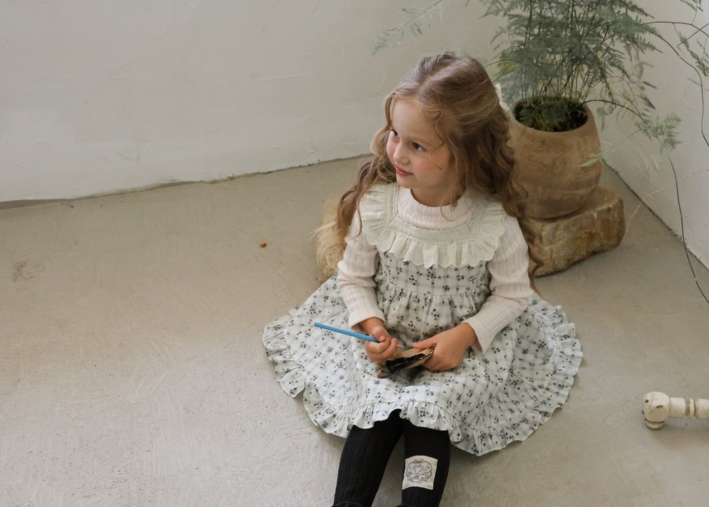 1 (4)