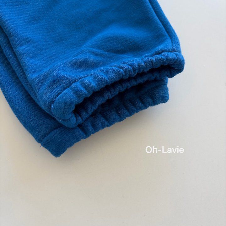 3 (10)