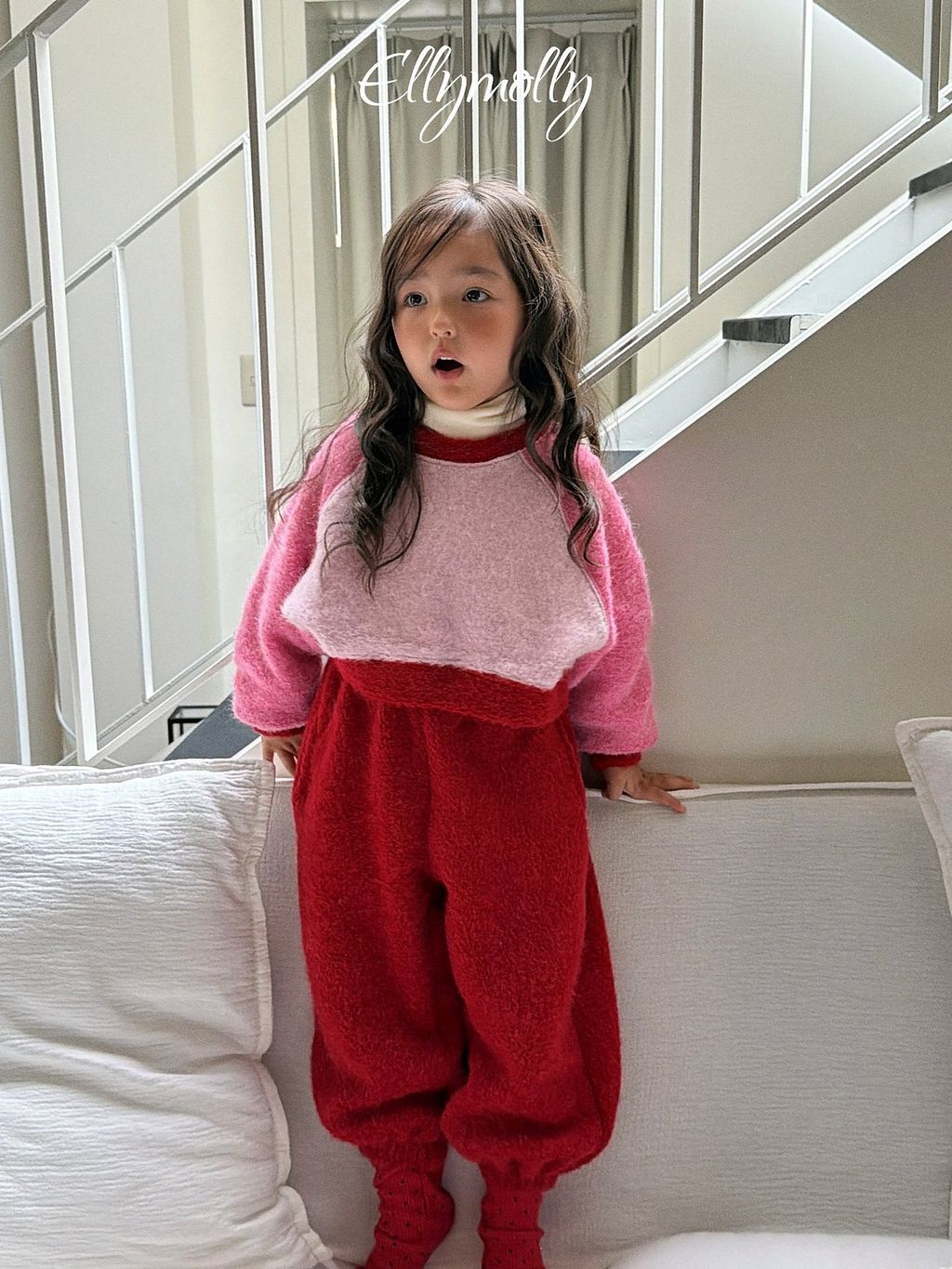 33