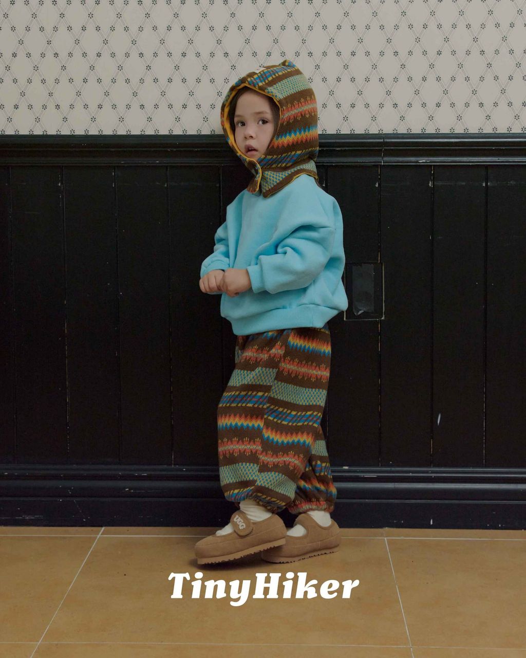 TINYHIKER-452