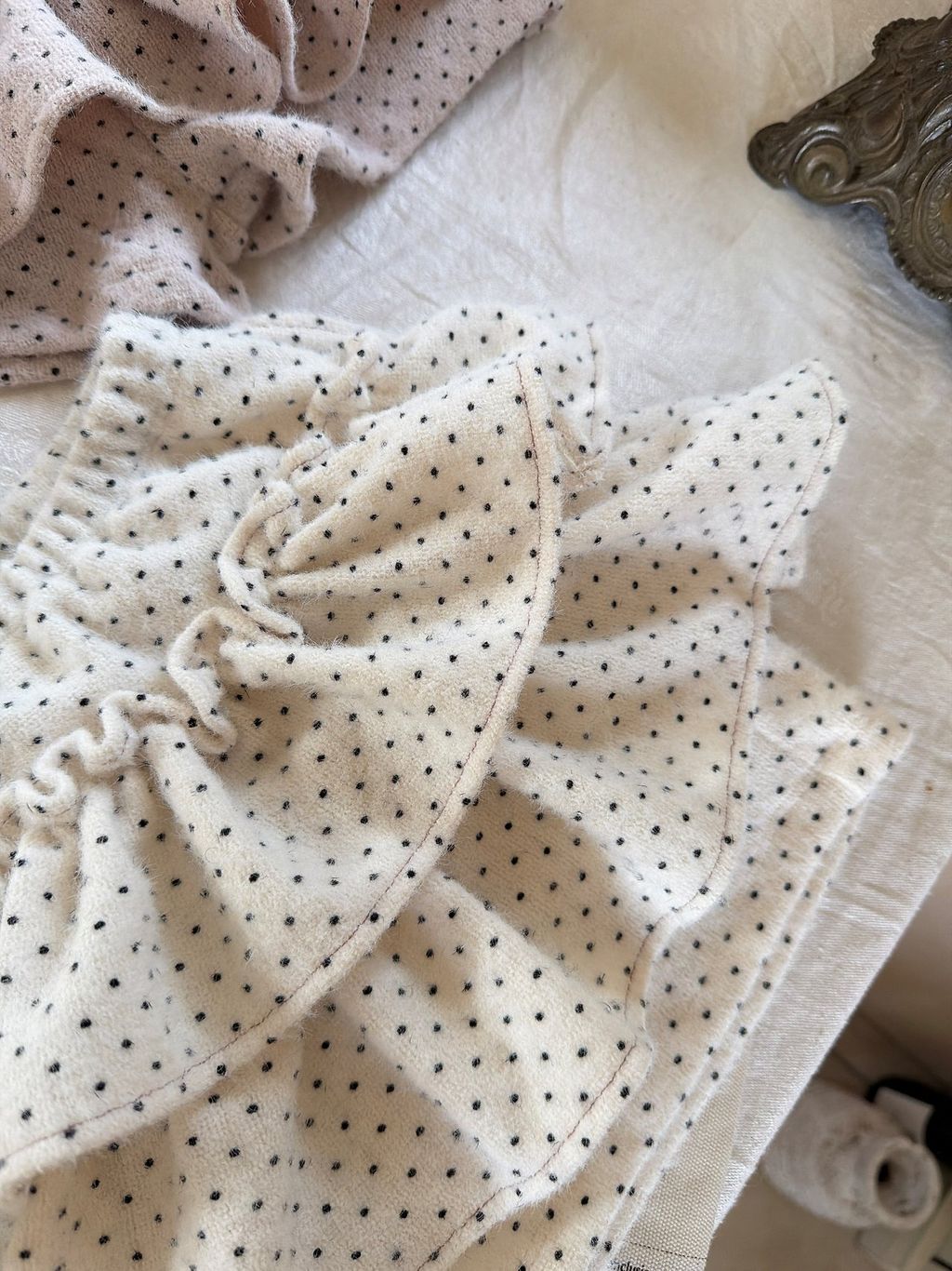 1 (14)