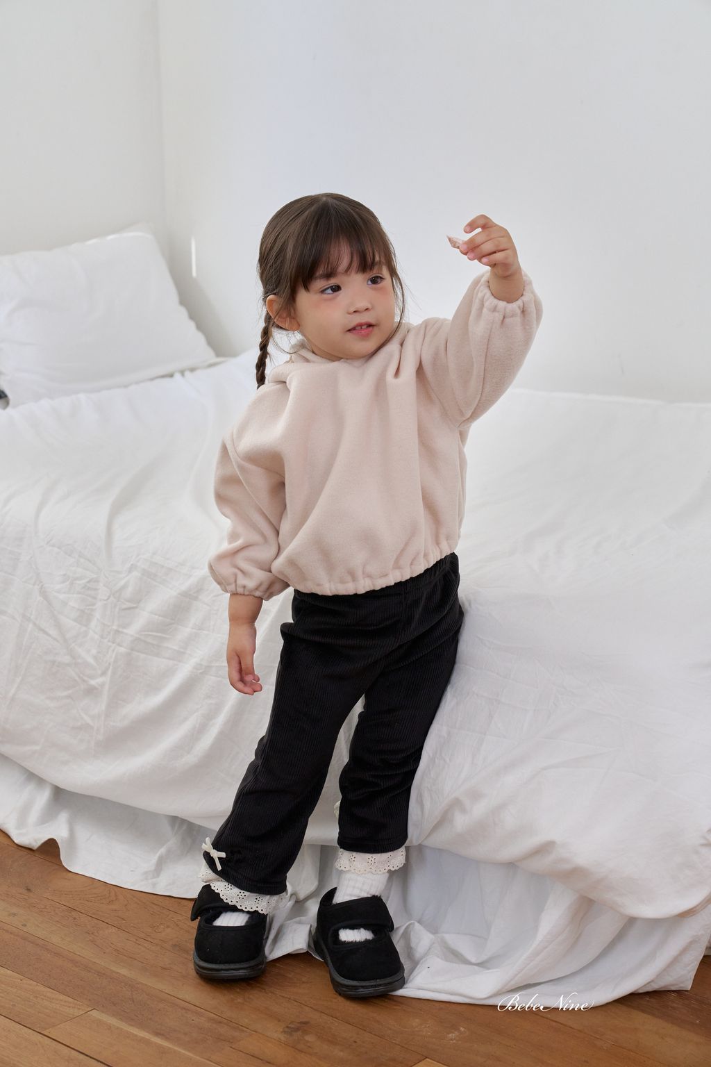2_루나레이스팬츠_모델컷3