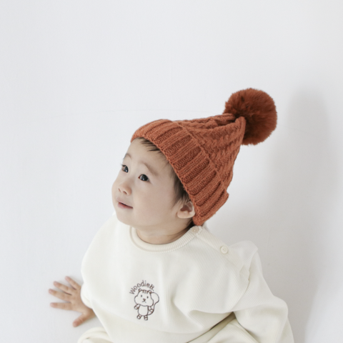 (할인) 꽈배기 방울 비니_11