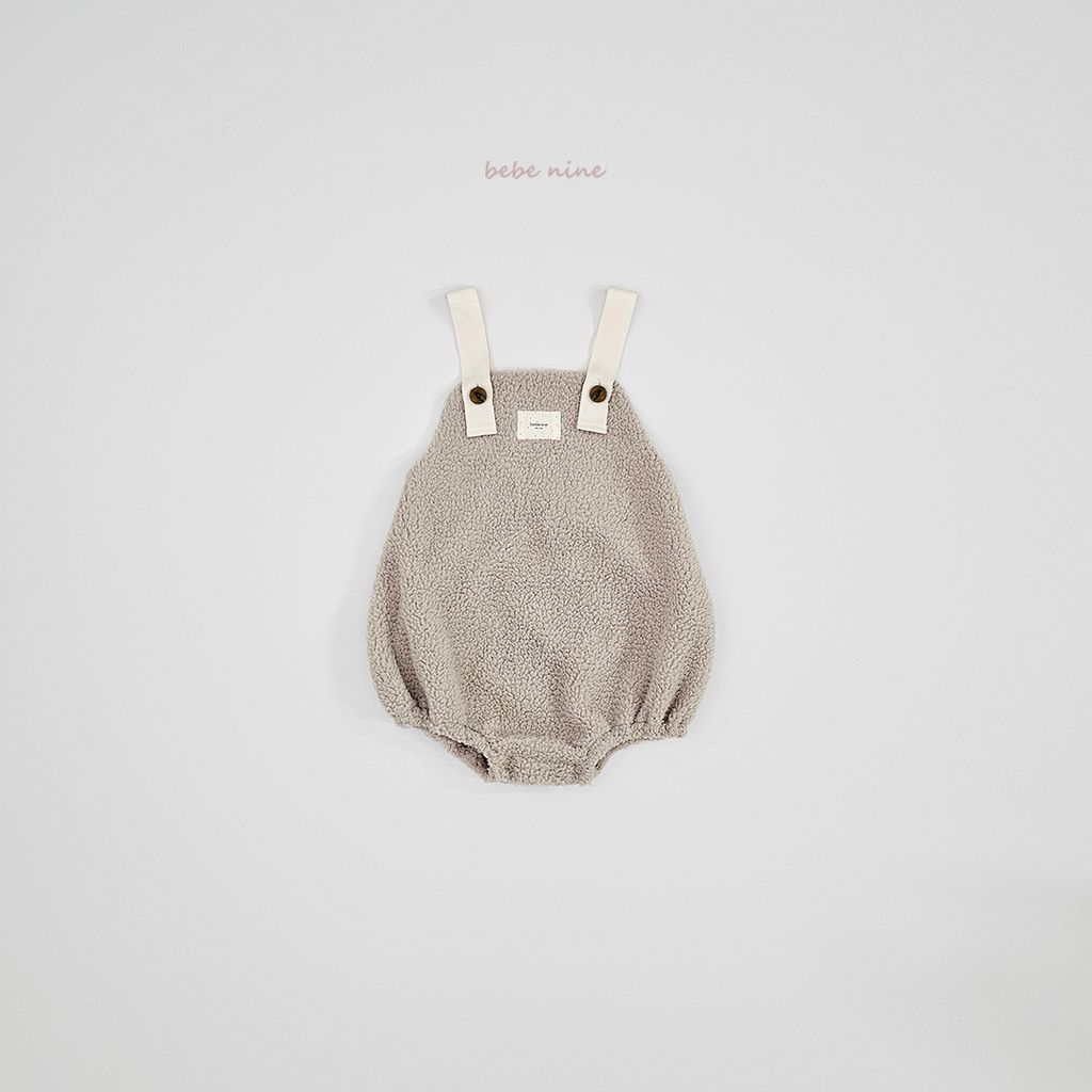 3_덤블멜빵슈트_디테일컷1