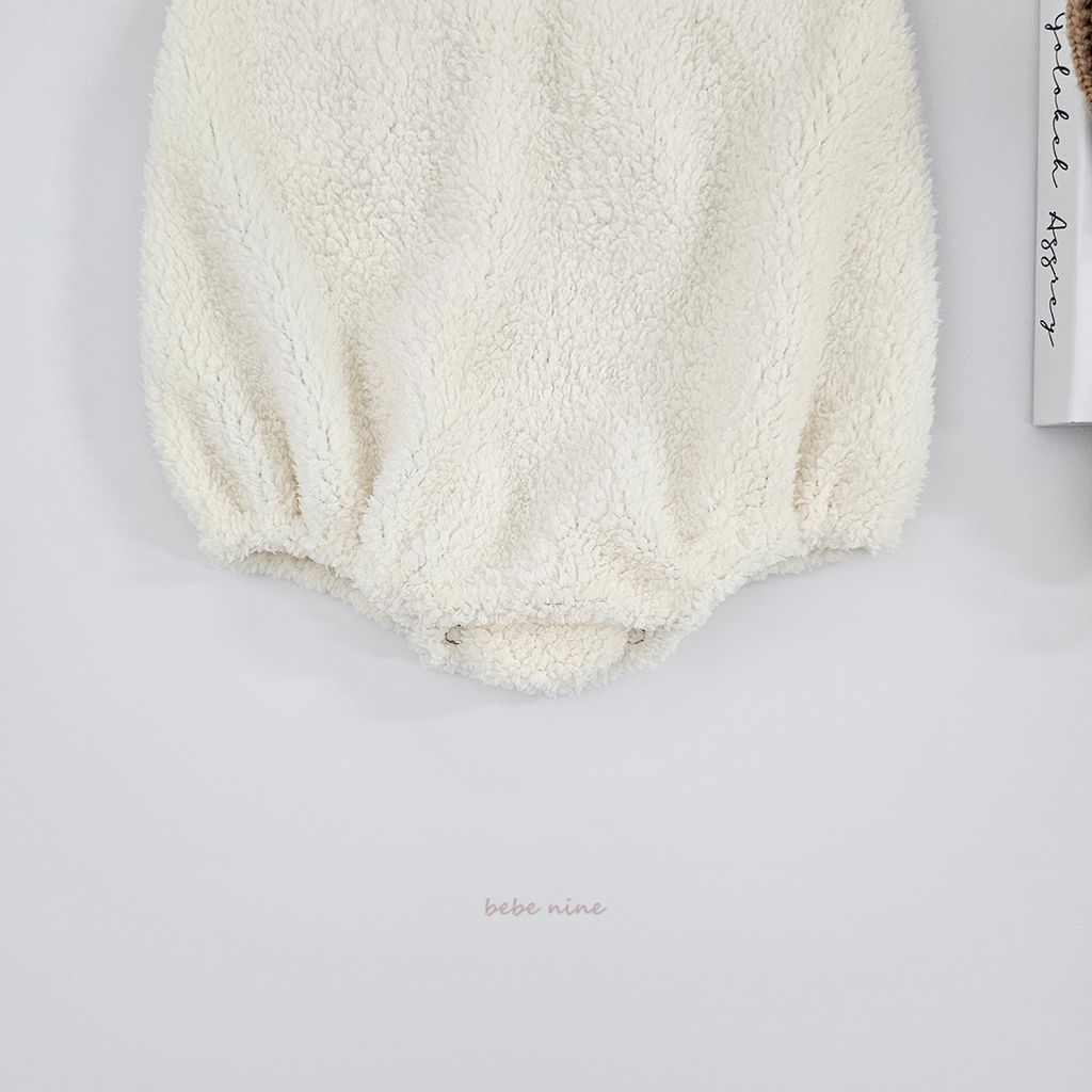 3_덤블멜빵슈트_디테일컷9