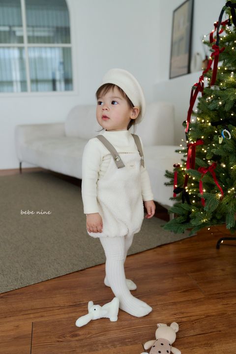 2_덤블멜빵슈트_모델컷6