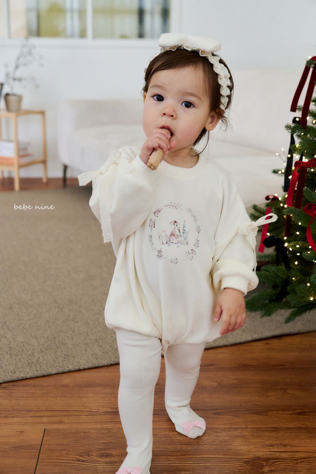 2_래빗리본슈트_모델컷2