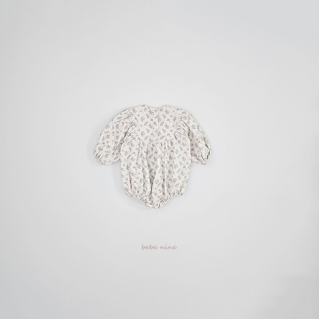 3_로젤플라워슈트_디테일컷4