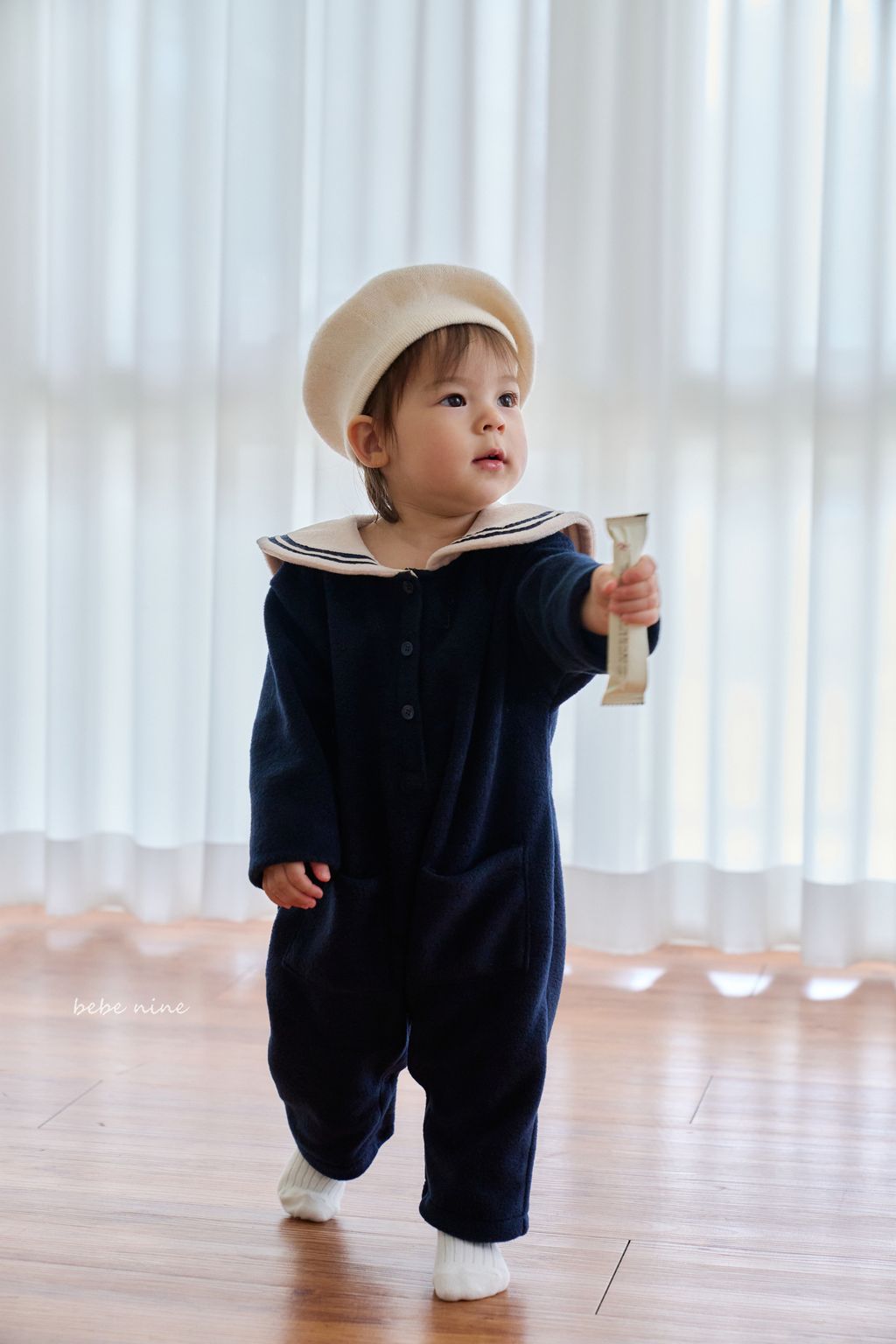 2_보들세라슈트_모델컷1