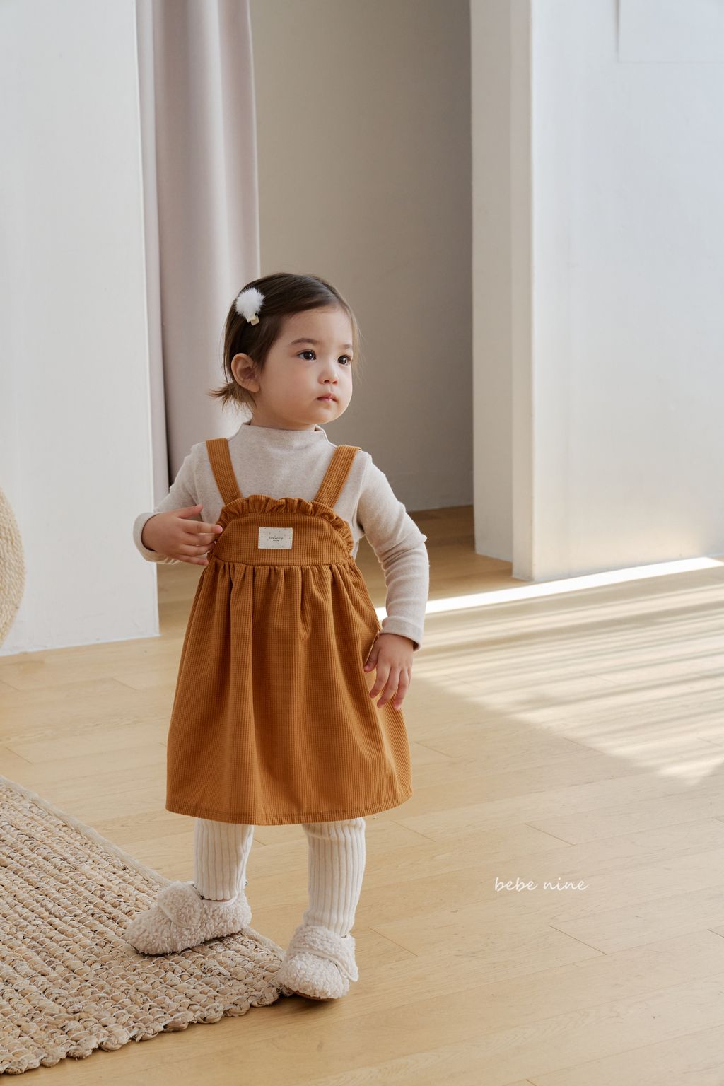 2_봉봉멜빵원피스_모델컷4