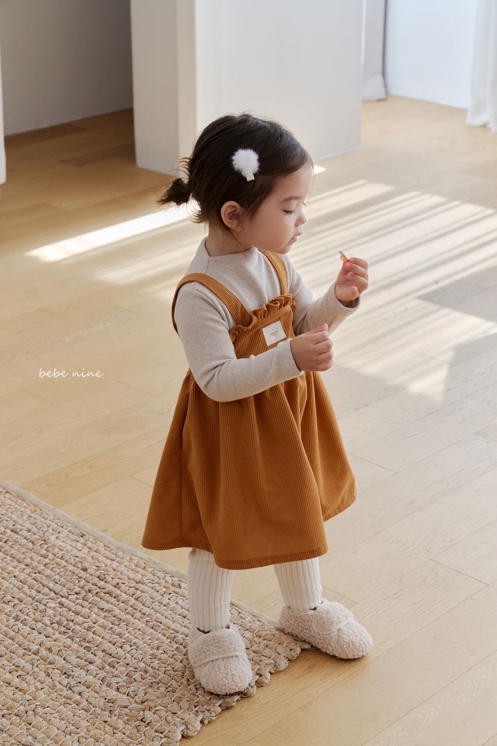 2_봉봉멜빵원피스_모델컷5