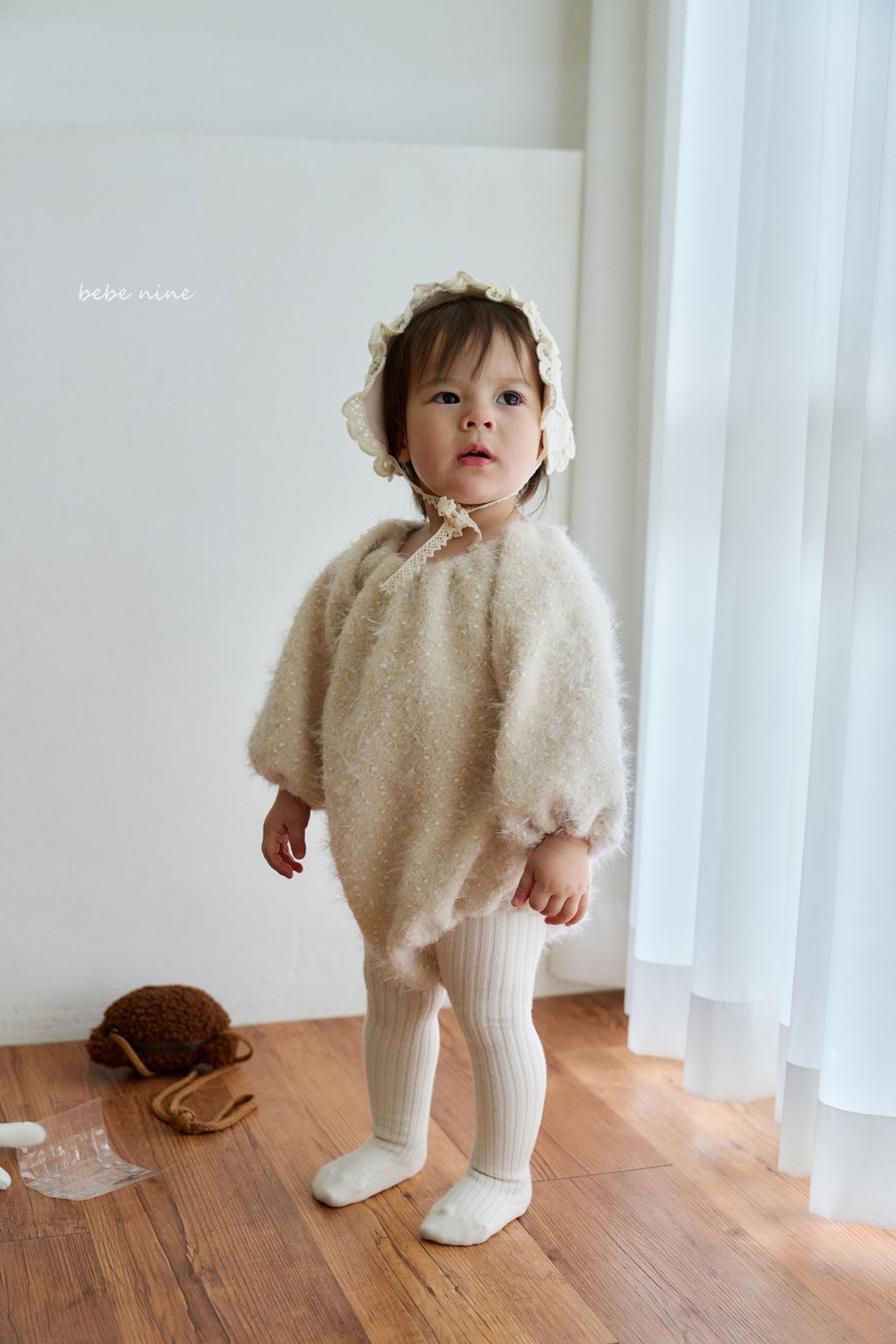 2_뽀송눈꽃슈트_모델컷6