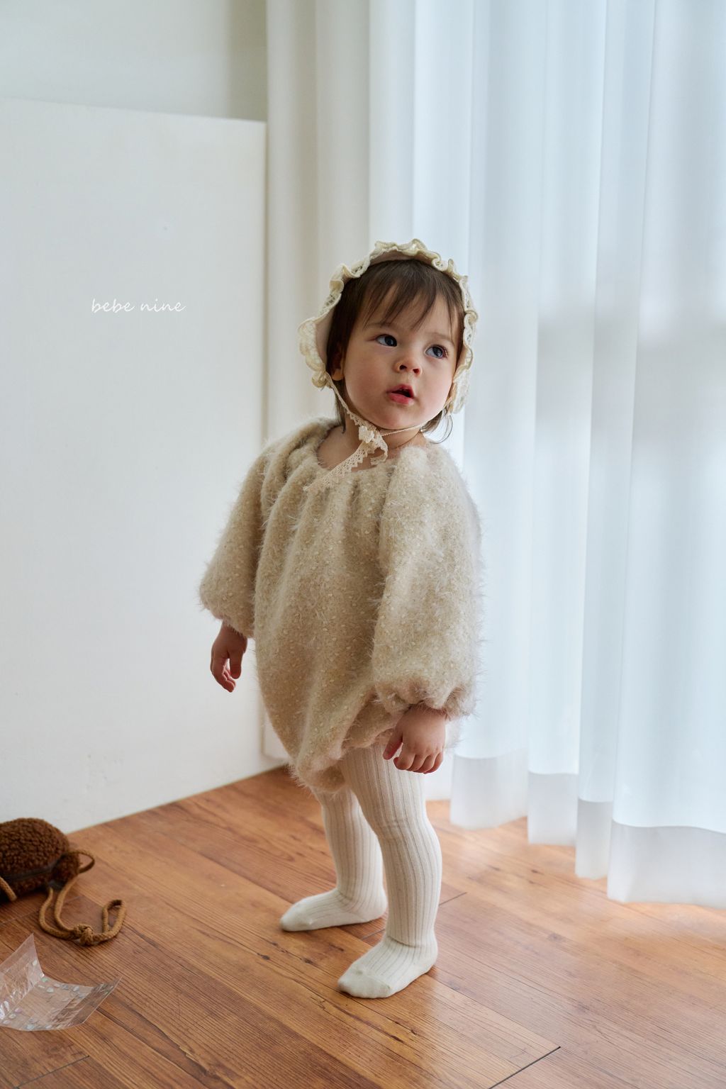 2_뽀송눈꽃슈트_모델컷2