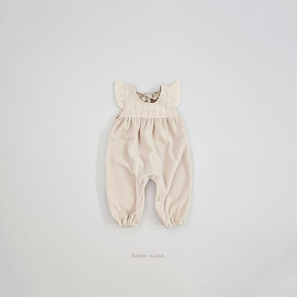 3_윈터나인엔젤슈트_디테일컷3