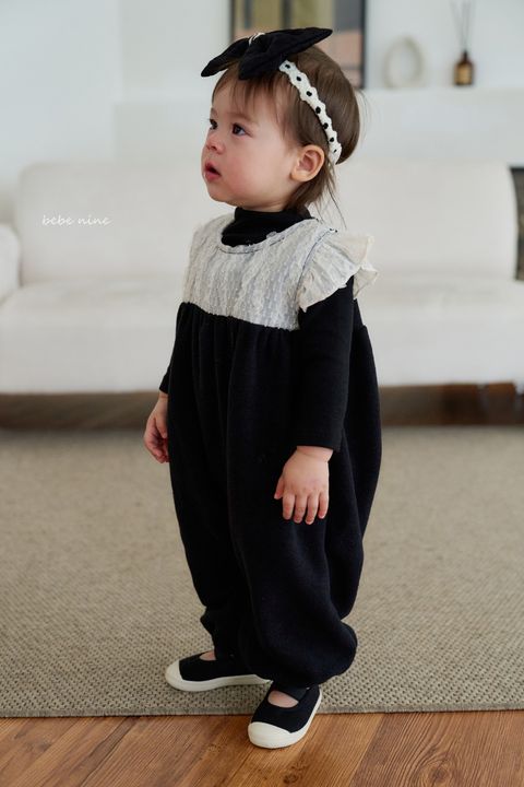 2_윈터나인엔젤슈트_모델컷2