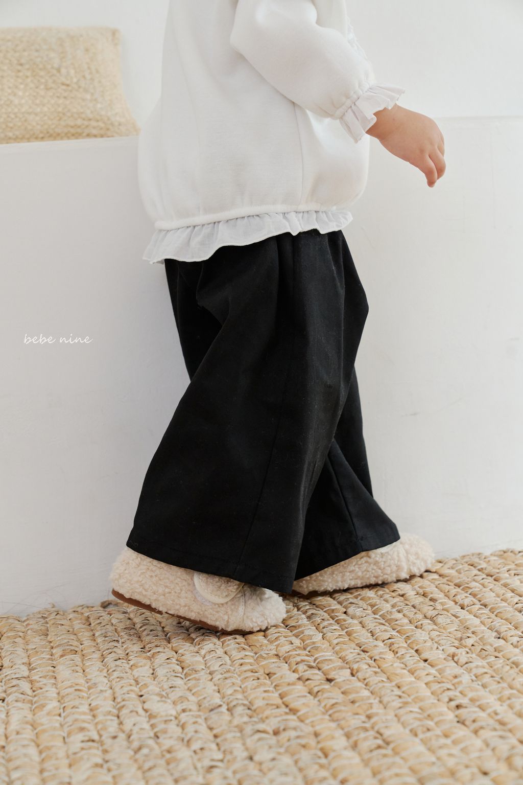 2_코튼루즈팬츠_모델컷3