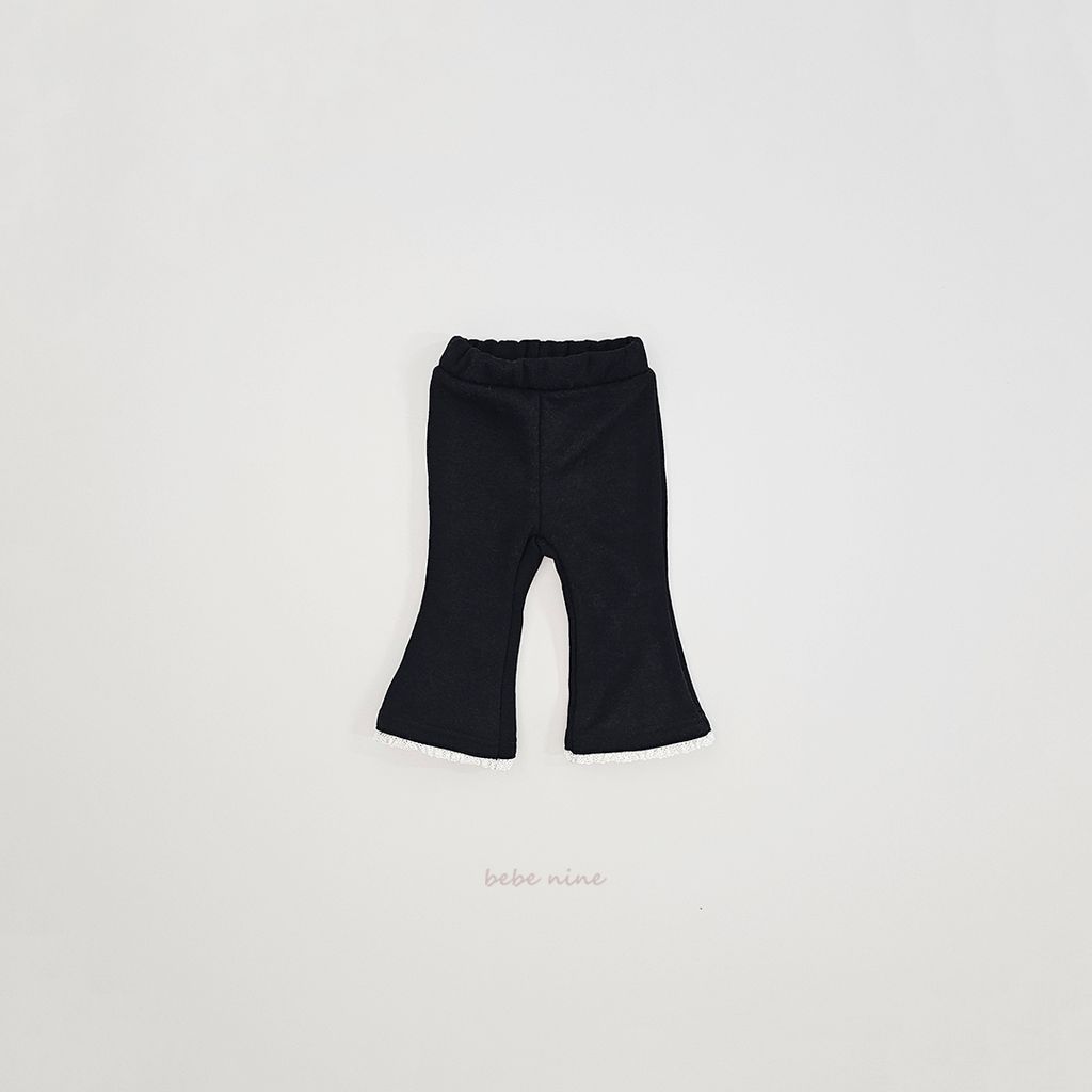 3_프릴기모나팔팬츠_디테일컷3